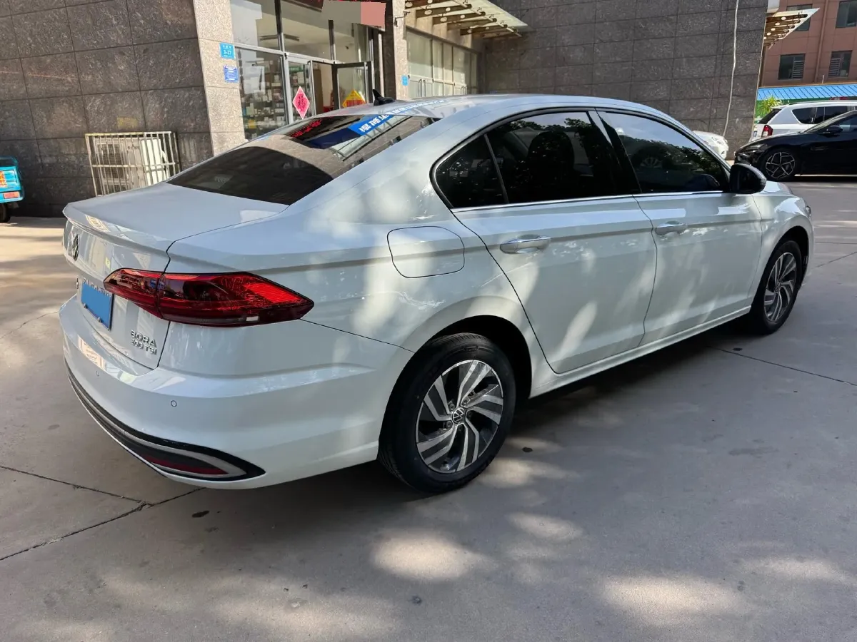 2023 Volkswagen Bora 1.2T 116HP L4 7DCT,autocango,china used car exporter,china ev exporter,chinese used car exporter,chinese used ev exporter