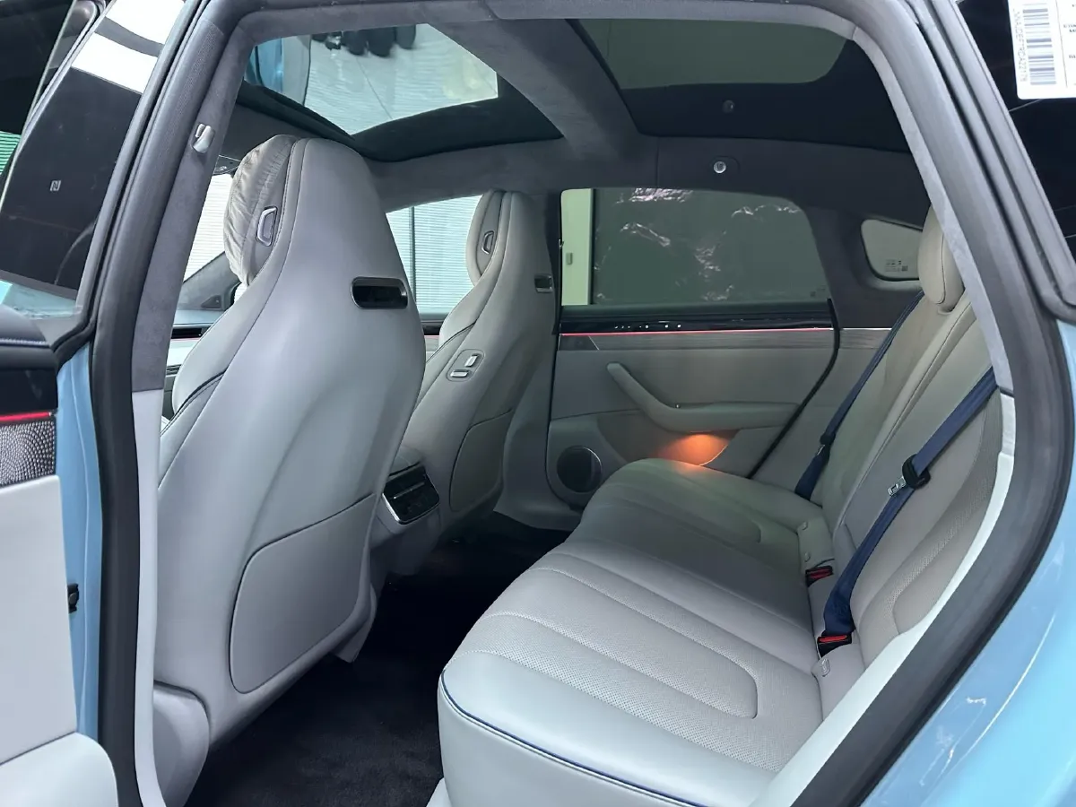 2025 Luxeed S7 BEV 100KWH,autocango,china used car exporter,china ev exporter,chinese used car exporter,chinese used ev exporter