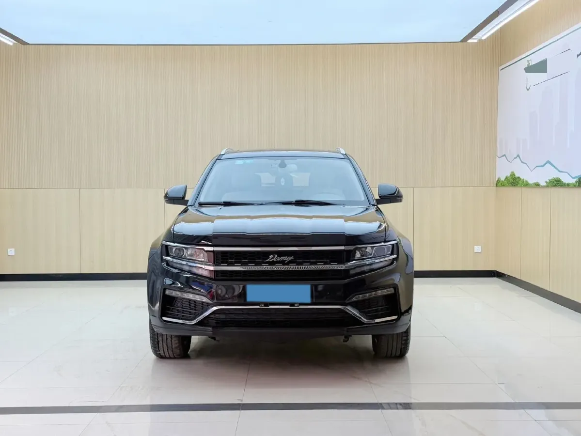 2018 Zotye Damy X7 2.0T 190HP L4 8AT,autocango,china used car exporter,china ev exporter,chinese used car exporter,chinese used ev exporter