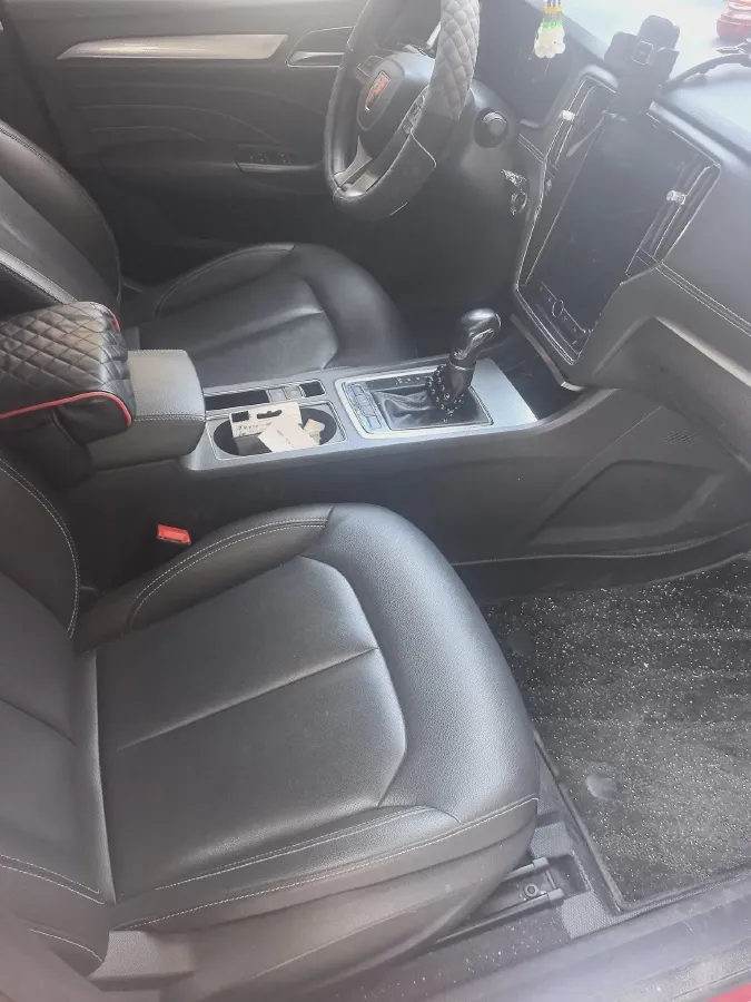 2019 Roewe i6 1.6L 125HP L4 CVT,autocango,china used car exporter,china ev exporter,chinese used car exporter,chinese used ev exporter