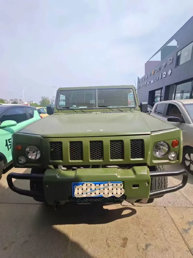 2019 MAXUS XinTu V80 2.0T 139HP L4 6MT,autocango,china used car exporter,china ev exporter,chinese used car exporter,chinese used ev exporter