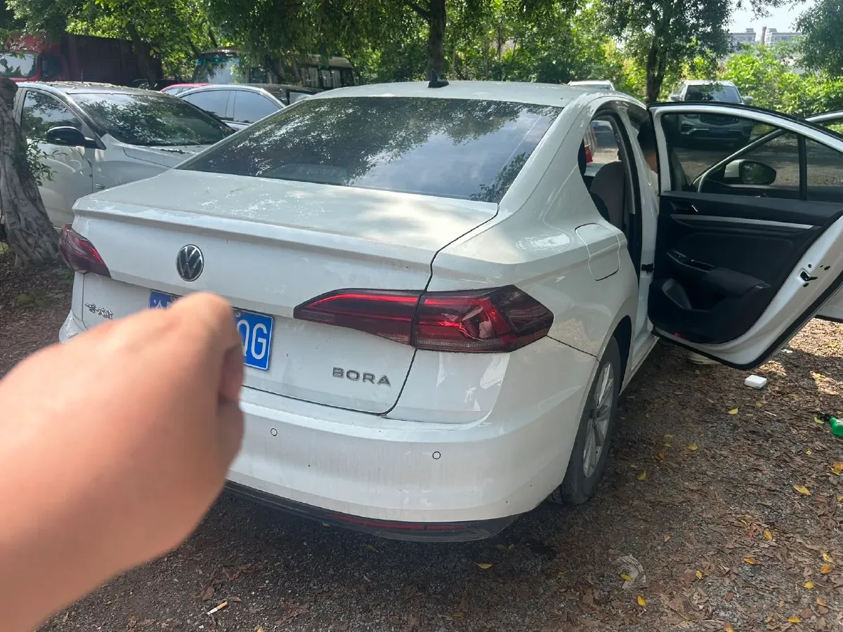 2021 Volkswagen Bora 1.5L 113HP L4 6AT,autocango,china used car exporter,china ev exporter,chinese used car exporter,chinese used ev exporter