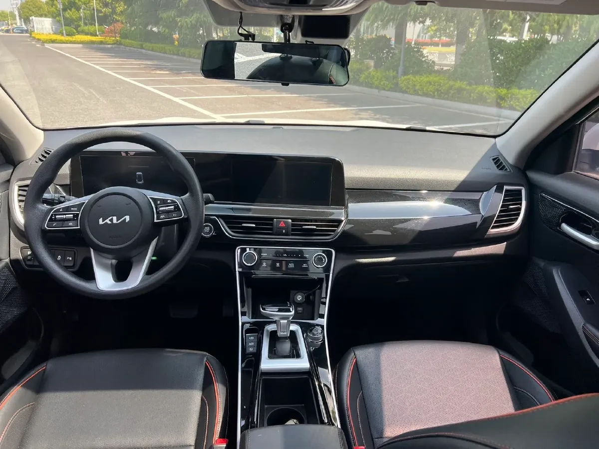 2023 Kia Seltos 1.5L 115HP L4 CVT,autocango,china used car exporter,china ev exporter,chinese used car exporter,chinese used ev exporter