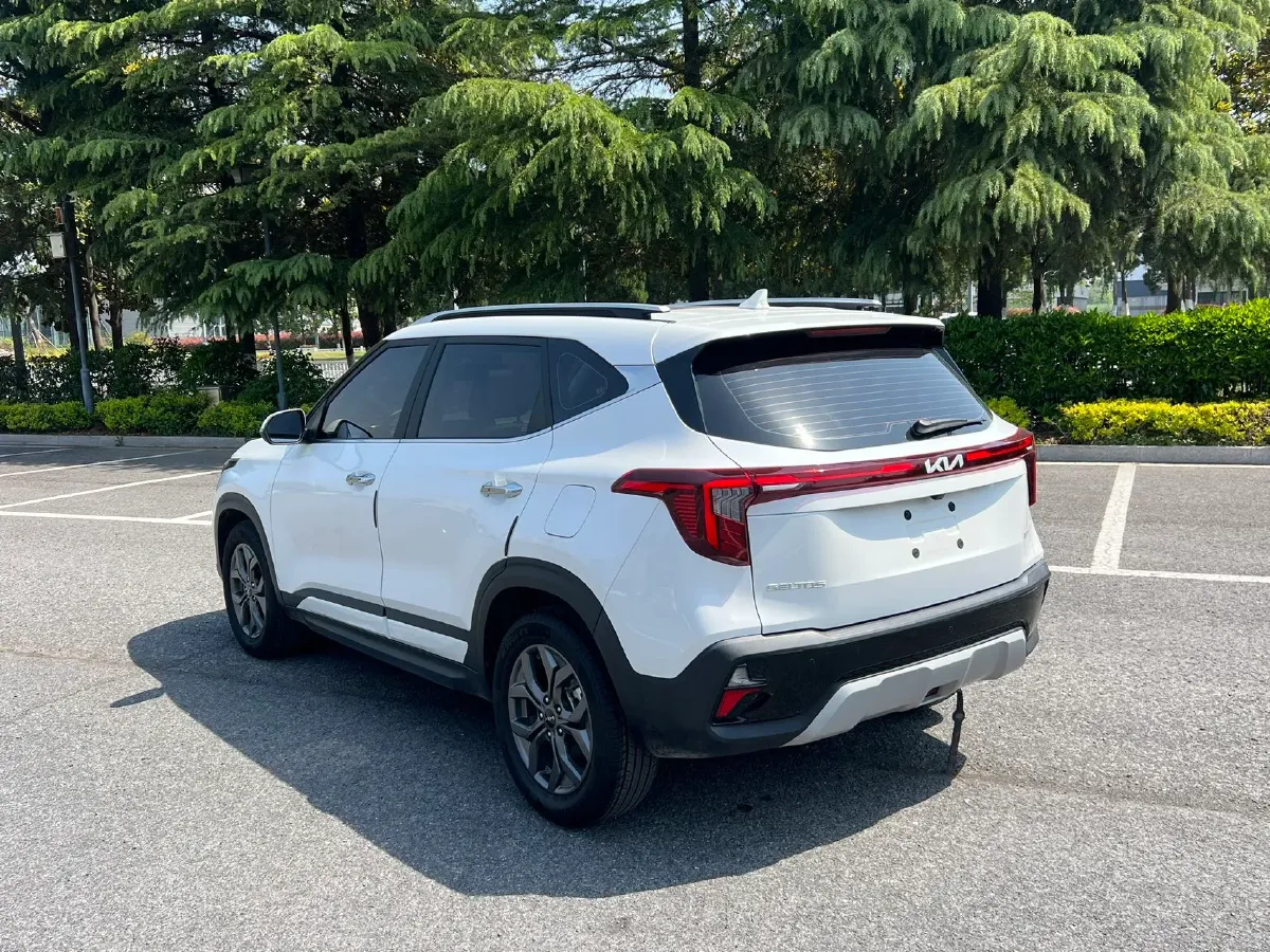 2023 Kia Seltos 1.5L 115HP L4 CVT,autocango,china used car exporter,china ev exporter,chinese used car exporter,chinese used ev exporter