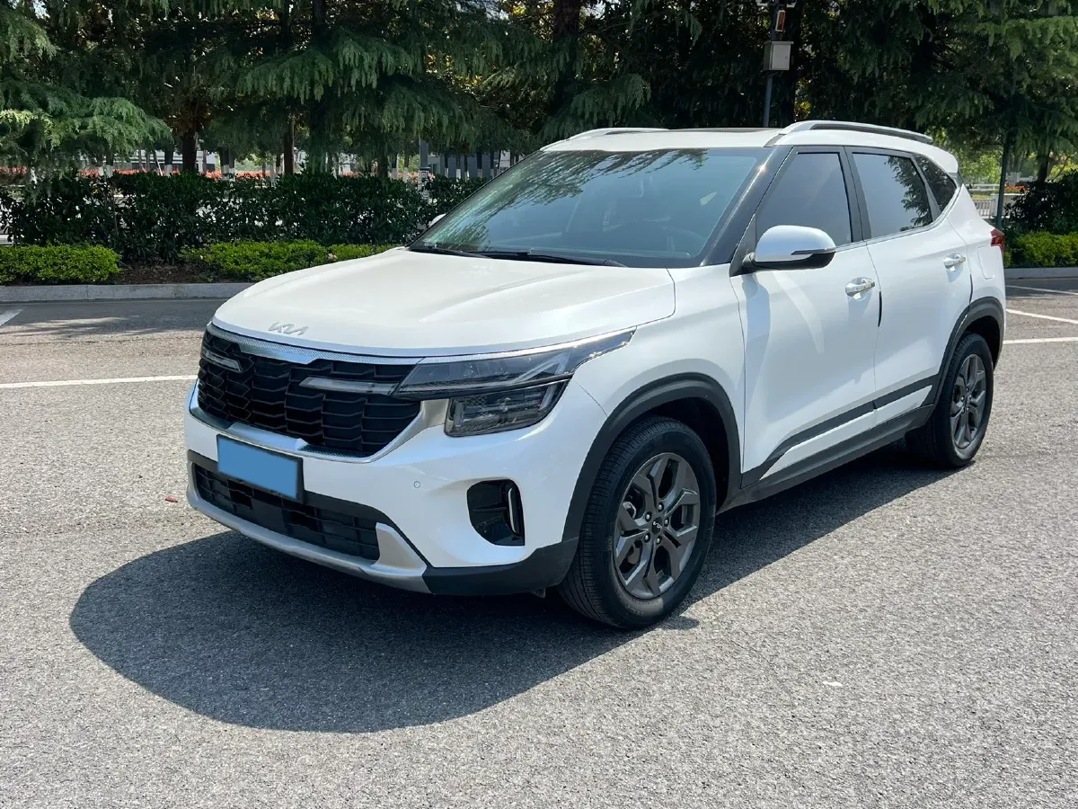 2023 Kia Seltos 1.5L 115HP L4 CVT,autocango,china used car exporter,china ev exporter,chinese used car exporter,chinese used ev exporter