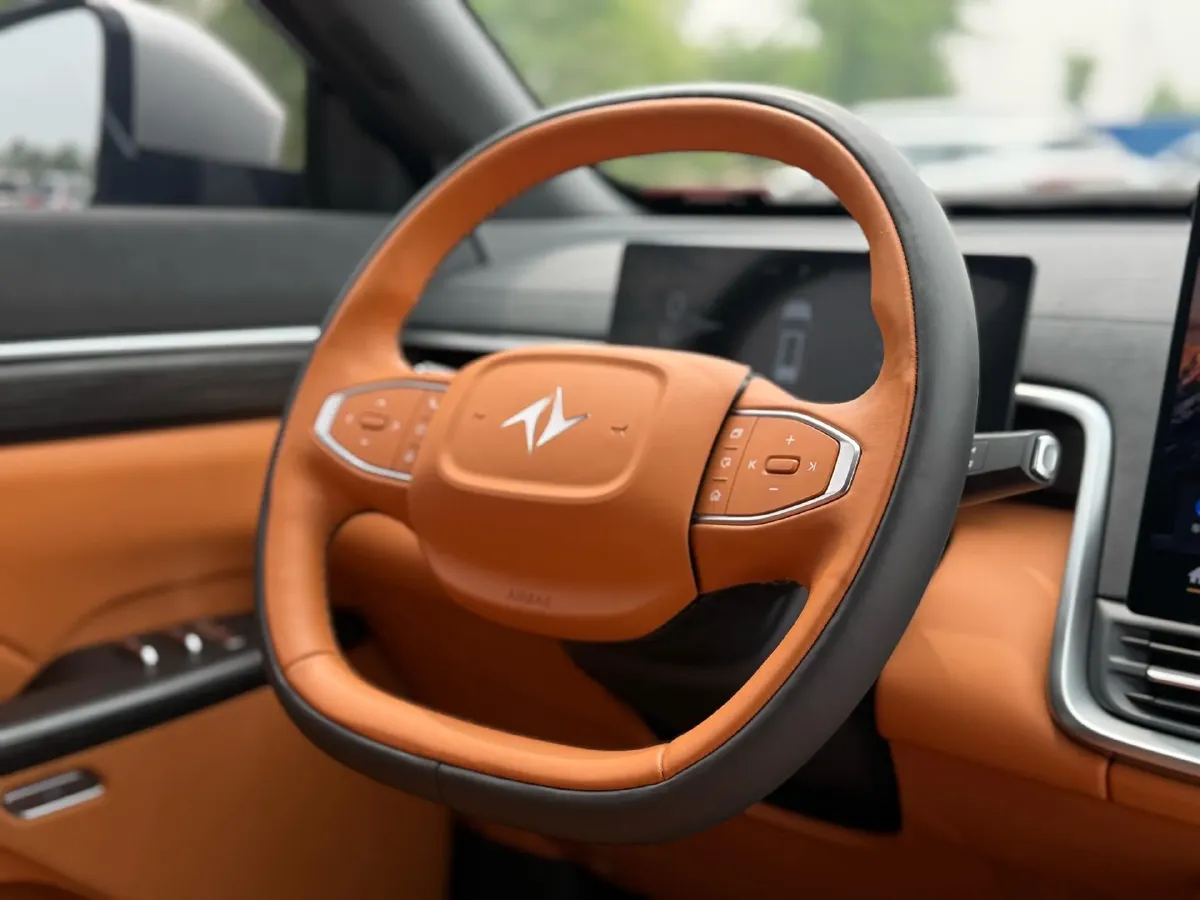 2025 DongFeng eπ eπ008 1.5T 147HP L4 REEV 34.32KWH,autocango,china used car exporter,china ev exporter,chinese used car exporter,chinese used ev exporter