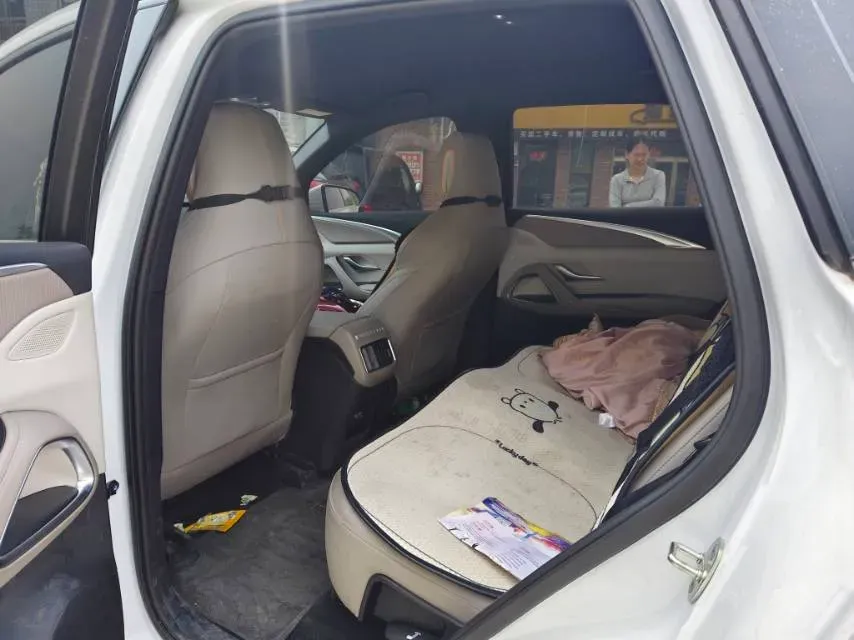 2024 BYD Song Pro 1.5L 110HP L4 E-CVT PHEV 12.9KWH,autocango,china used car exporter,china ev exporter,chinese used car exporter,chinese used ev exporter