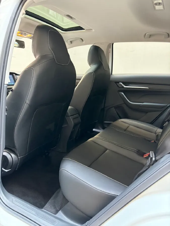 2023 Skoda Kamiq 1.5L 109HP L4 6AT,autocango,china used car exporter,china ev exporter,chinese used car exporter,chinese used ev exporter