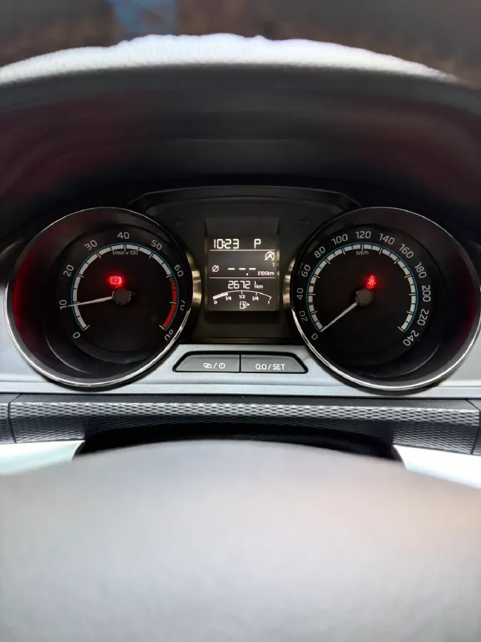 2023 Skoda Kamiq 1.5L 109HP L4 6AT,autocango,china used car exporter,china ev exporter,chinese used car exporter,chinese used ev exporter