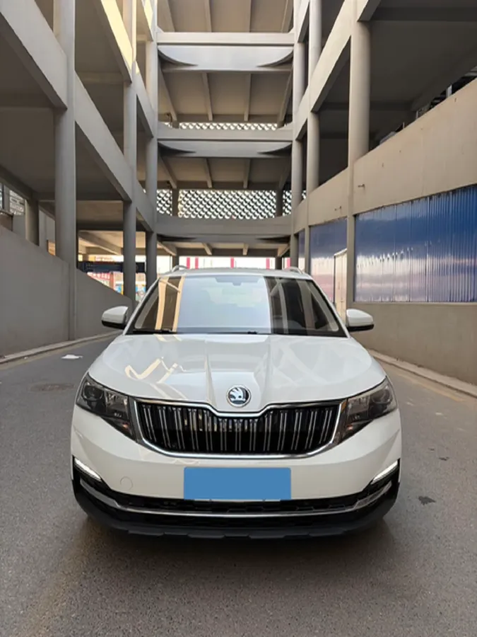 2023 Skoda Kamiq 1.5L 109HP L4 6AT,autocango,china used car exporter,china ev exporter,chinese used car exporter,chinese used ev exporter