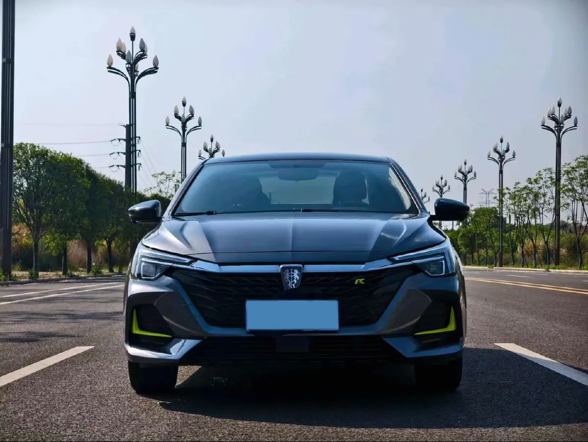 2020 Roewe i6 MAX 1.5T 173HP L4 7DCT,autocango,china used car exporter,china ev exporter,chinese used car exporter,chinese used ev exporter