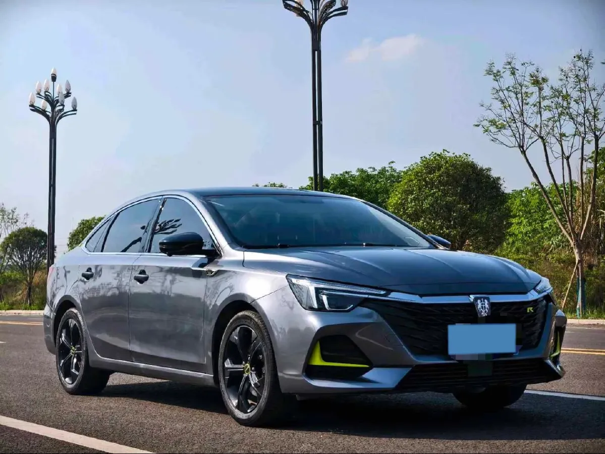 2020 Roewe i6 MAX 1.5T 173HP L4 7DCT,autocango,china used car exporter,china ev exporter,chinese used car exporter,chinese used ev exporter