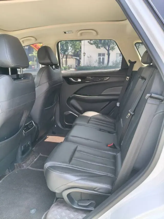 2019 Jetour X90 1.6T 197HP L4 7DCT,autocango,china used car exporter,china ev exporter,chinese used car exporter,chinese used ev exporter