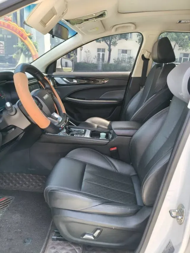 2019 Jetour X90 1.6T 197HP L4 7DCT,autocango,china used car exporter,china ev exporter,chinese used car exporter,chinese used ev exporter