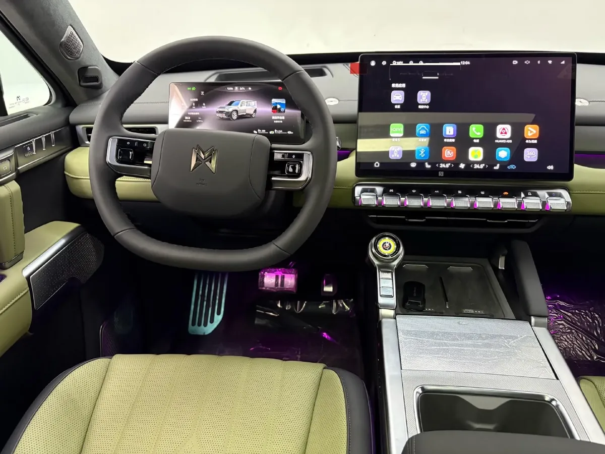 2025 Jetour Zongheng G700 2.0T 211HP L4 2DHT PHEV,autocango,china used car exporter,china ev exporter,chinese used car exporter,chinese used ev exporter