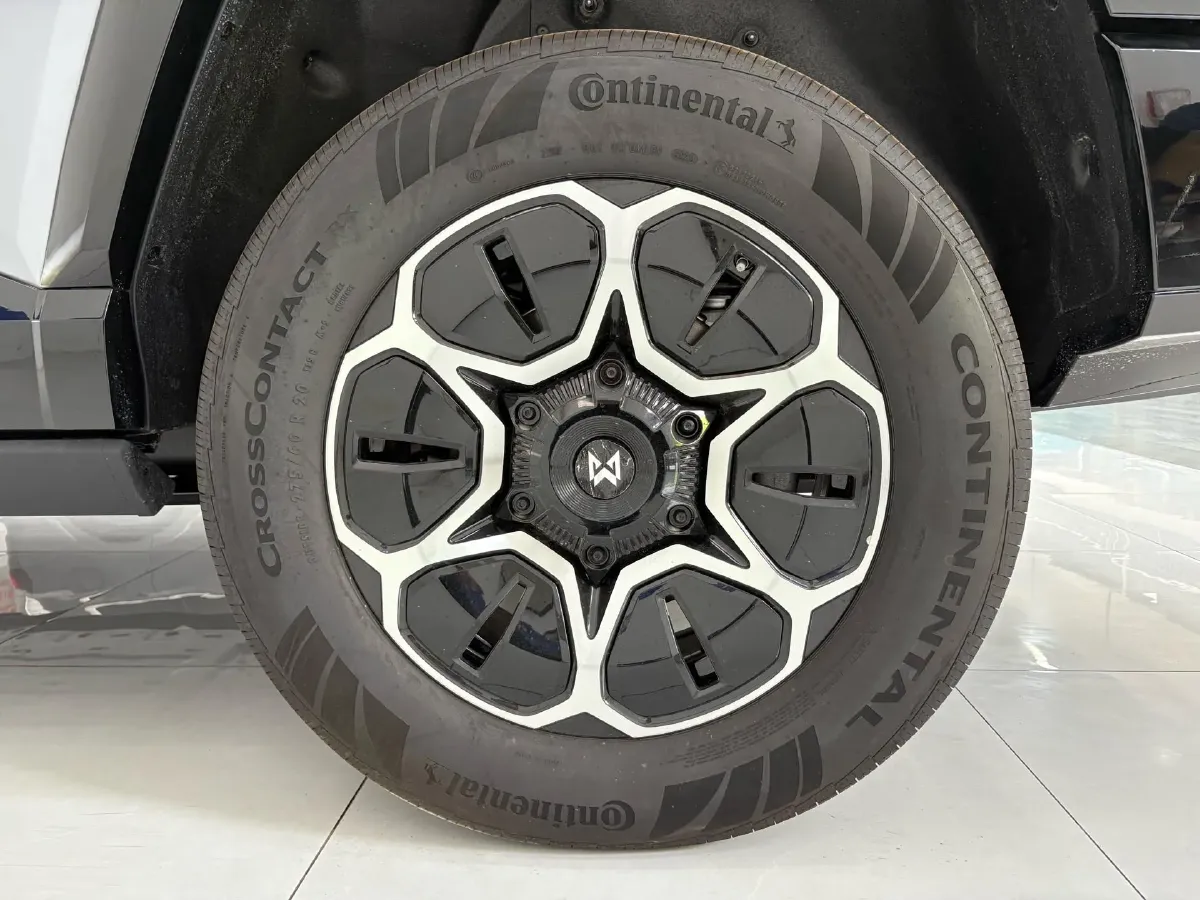 2025 Jetour Zongheng G700 2.0T 211HP L4 2DHT PHEV,autocango,china used car exporter,china ev exporter,chinese used car exporter,chinese used ev exporter