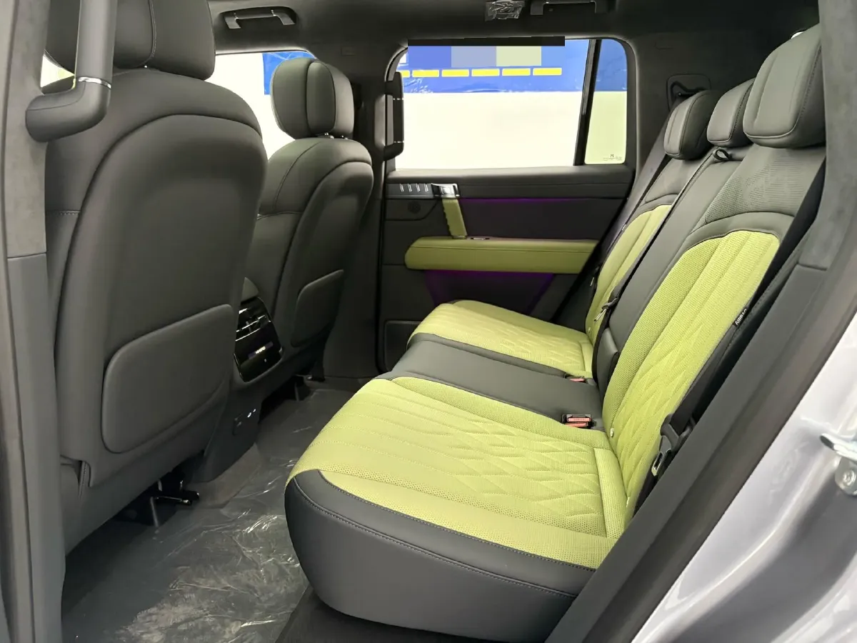 2025 Jetour Zongheng G700 2.0T 211HP L4 2DHT PHEV,autocango,china used car exporter,china ev exporter,chinese used car exporter,chinese used ev exporter