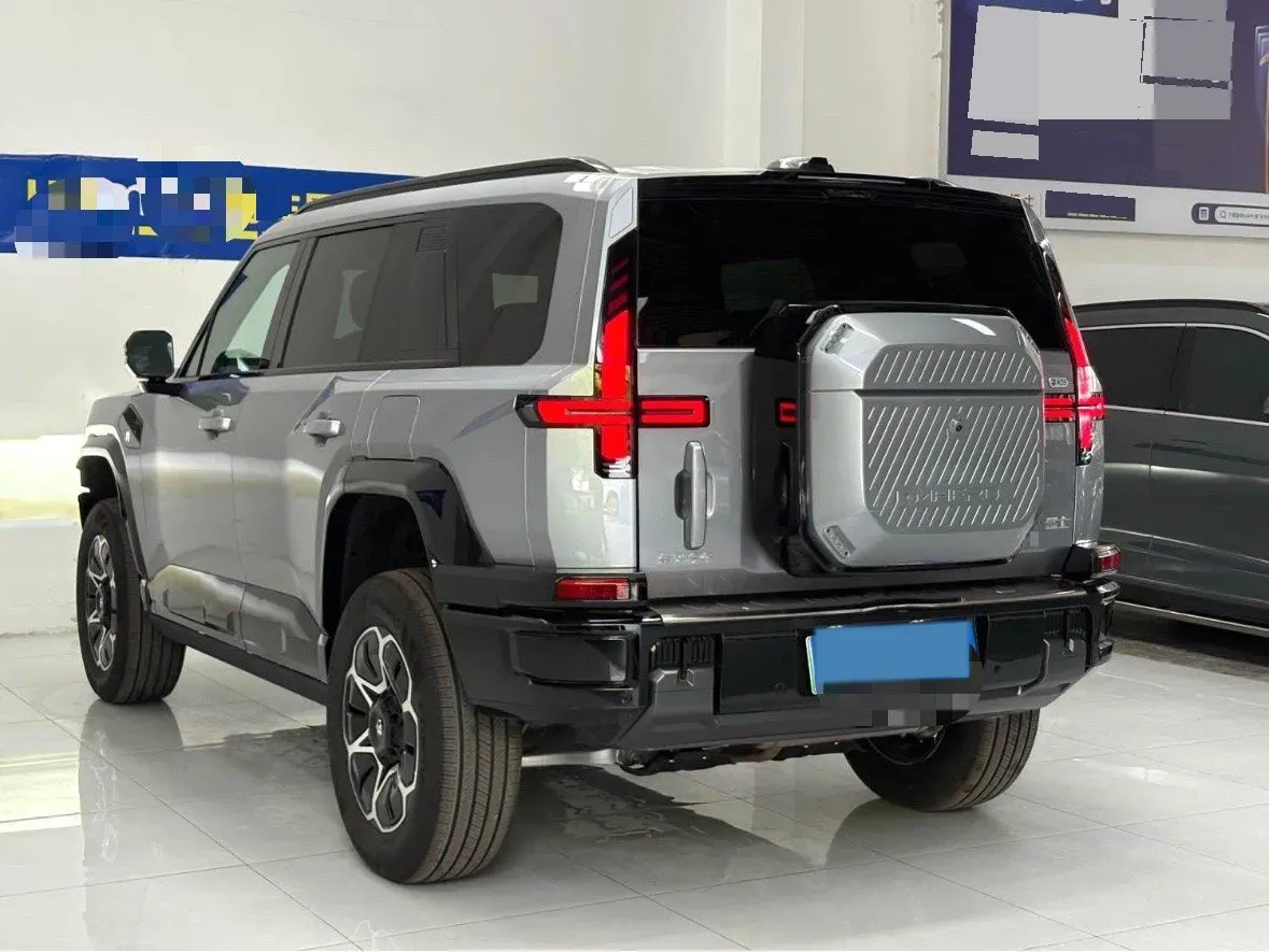 2025 Jetour Zongheng G700 2.0T 211HP L4 2DHT PHEV,autocango,china used car exporter,china ev exporter,chinese used car exporter,chinese used ev exporter