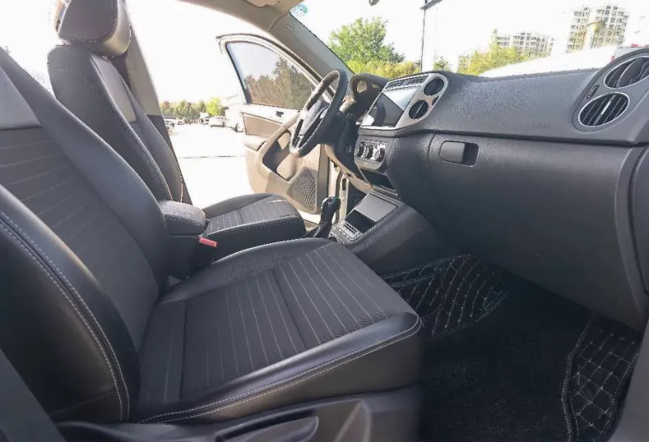 2017 MAXUS T60 2.0T 224HP L4 6AT,autocango,china used car exporter,china ev exporter,chinese used car exporter,chinese used ev exporter