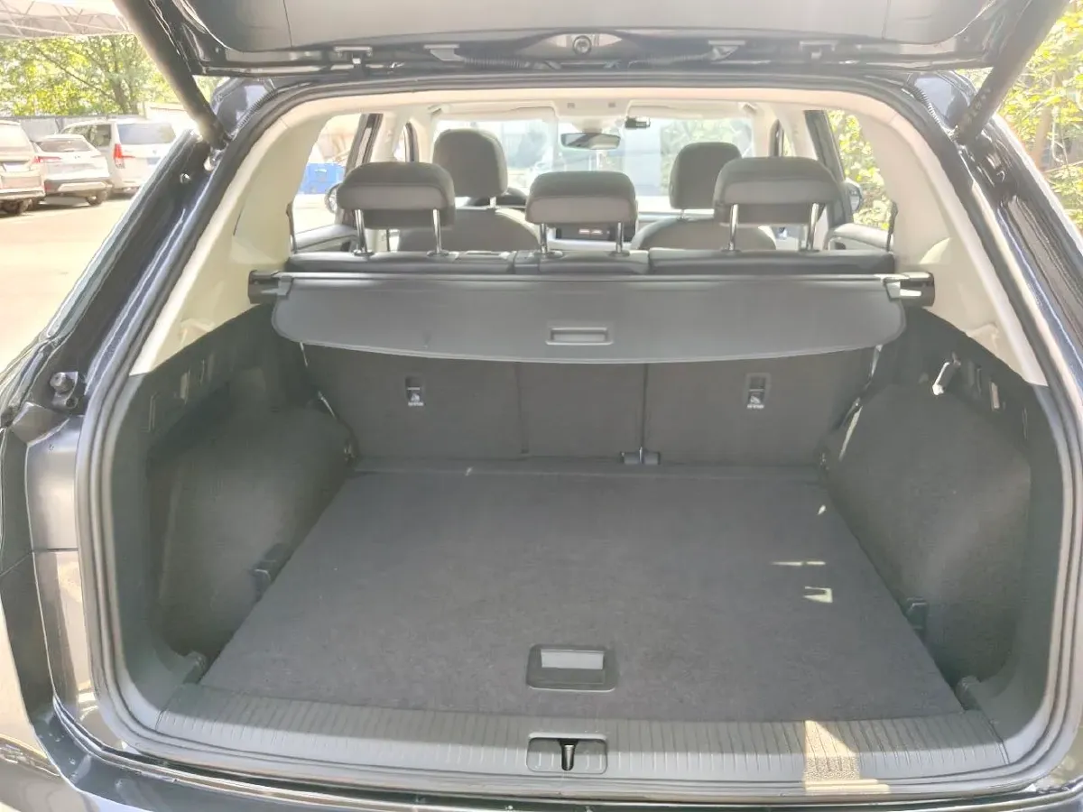 2023 Volkswagen Tayron 1.4T 150HP L4 7DCT,autocango,china used car exporter,china ev exporter,chinese used car exporter,chinese used ev exporter