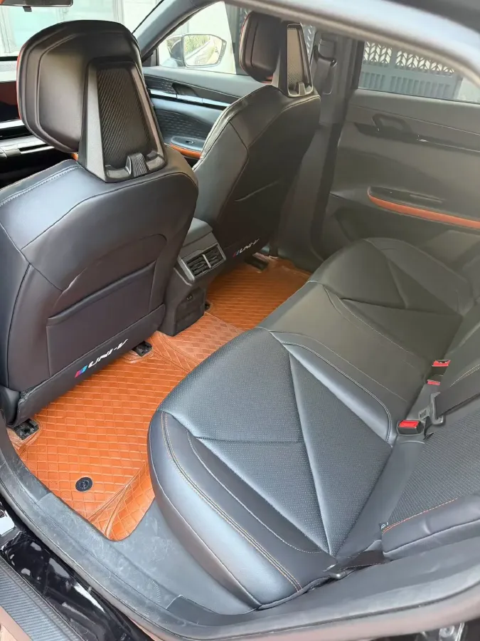 2023 ChangAn UNI-V iDD 1.5T 170HP L4 6TCT PHEV 18.4KWH,autocango,china used car exporter,china ev exporter,chinese used car exporter,chinese used ev exporter