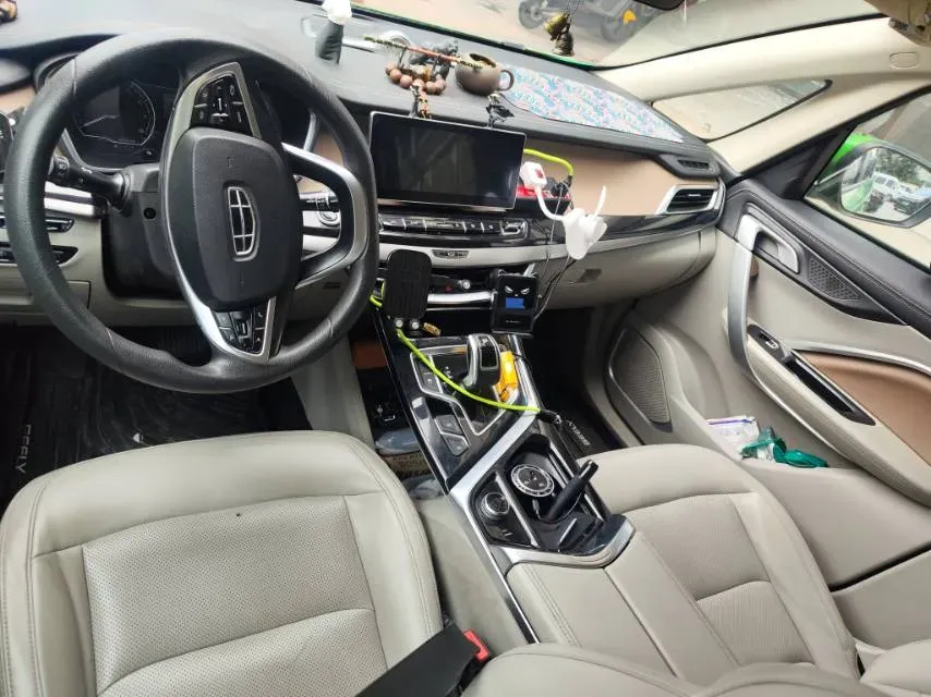 2021 Geely JiaJi 1.8T 184HP L4 7DCT,autocango,china used car exporter,china ev exporter,chinese used car exporter,chinese used ev exporter