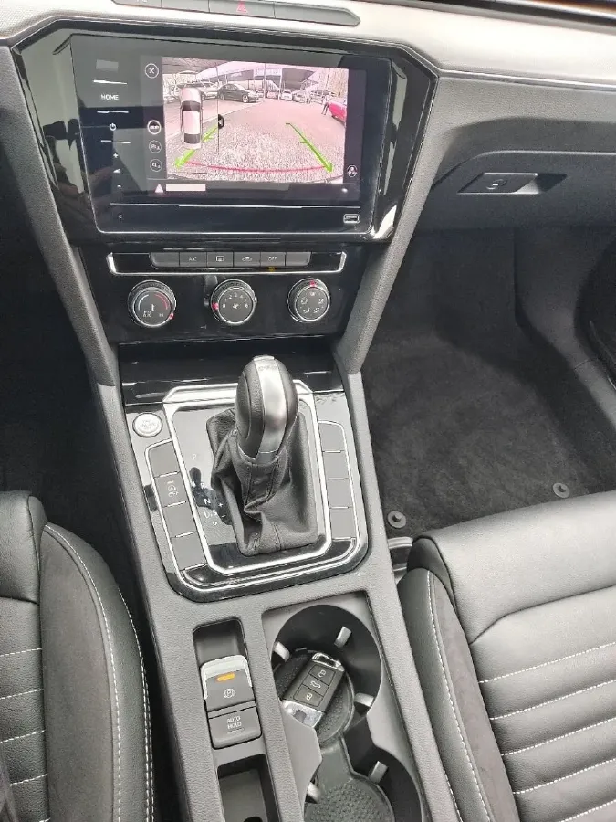 2020 Volkswagen Magotan 1.4T 150HP L4 7DCT,autocango,china used car exporter,china ev exporter,chinese used car exporter,chinese used ev exporter