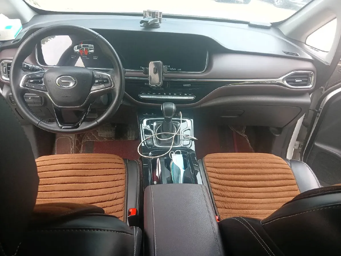 2023 GAC Trumpchi M6 1.5T 177HP L4 7DCT,autocango,china used car exporter,china ev exporter,chinese used car exporter,chinese used ev exporter