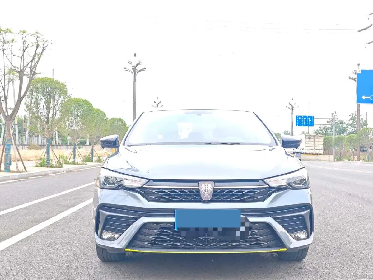 2021 Roewe i5 1.5L 120HP L4 CVT,autocango,china used car exporter,china ev exporter,chinese used car exporter,chinese used ev exporter
