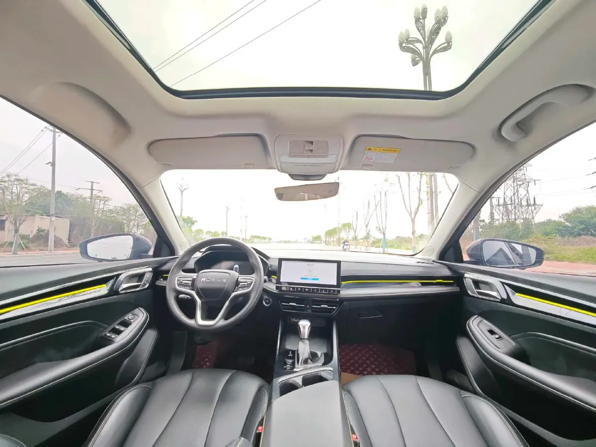 2021 Roewe i5 1.5L 120HP L4 CVT,autocango,china used car exporter,china ev exporter,chinese used car exporter,chinese used ev exporter