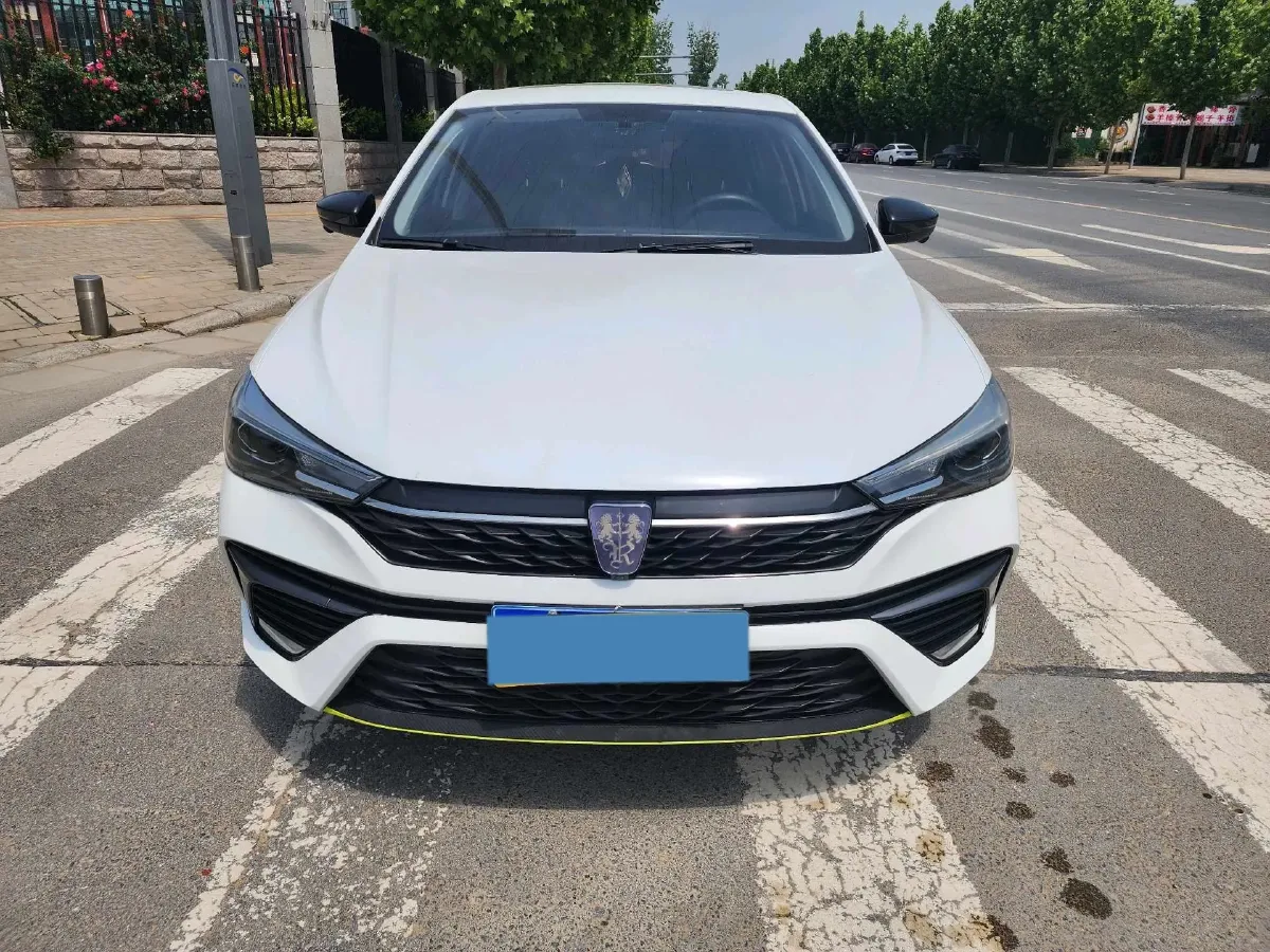 2021 Roewe i5 1.5L 120HP L4 CVT,autocango,china used car exporter,china ev exporter,chinese used car exporter,chinese used ev exporter