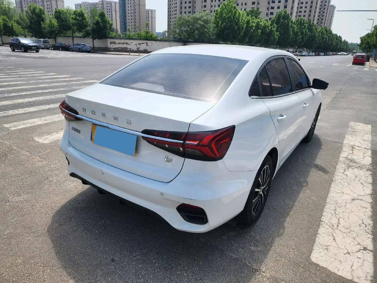 2021 Roewe i5 1.5L 120HP L4 CVT,autocango,china used car exporter,china ev exporter,chinese used car exporter,chinese used ev exporter