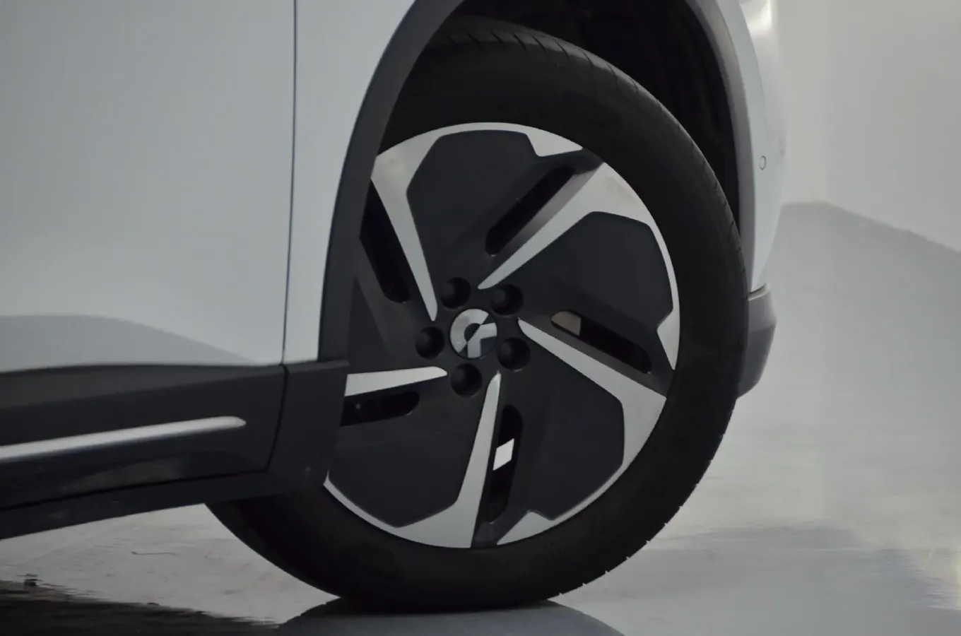 2024 NIO ES6 BEV 75KWH,autocango,china used car exporter,china ev exporter,chinese used car exporter,chinese used ev exporter