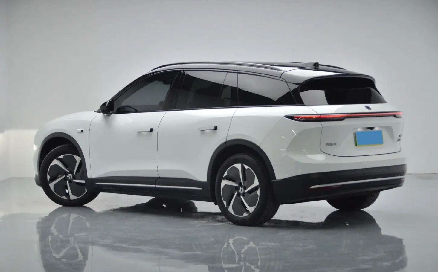 2024 NIO ES6 BEV 75KWH,autocango,china used car exporter,china ev exporter,chinese used car exporter,chinese used ev exporter