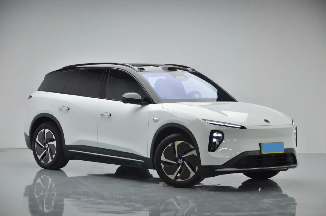 2024 NIO ES6 BEV 75KWH,autocango,china used car exporter,china ev exporter,chinese used car exporter,chinese used ev exporter