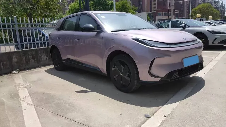 2025 WuLing HongGuang New Energy REEV 99HP REEV,autocango,china used car exporter,china ev exporter,chinese used car exporter,chinese used ev exporter