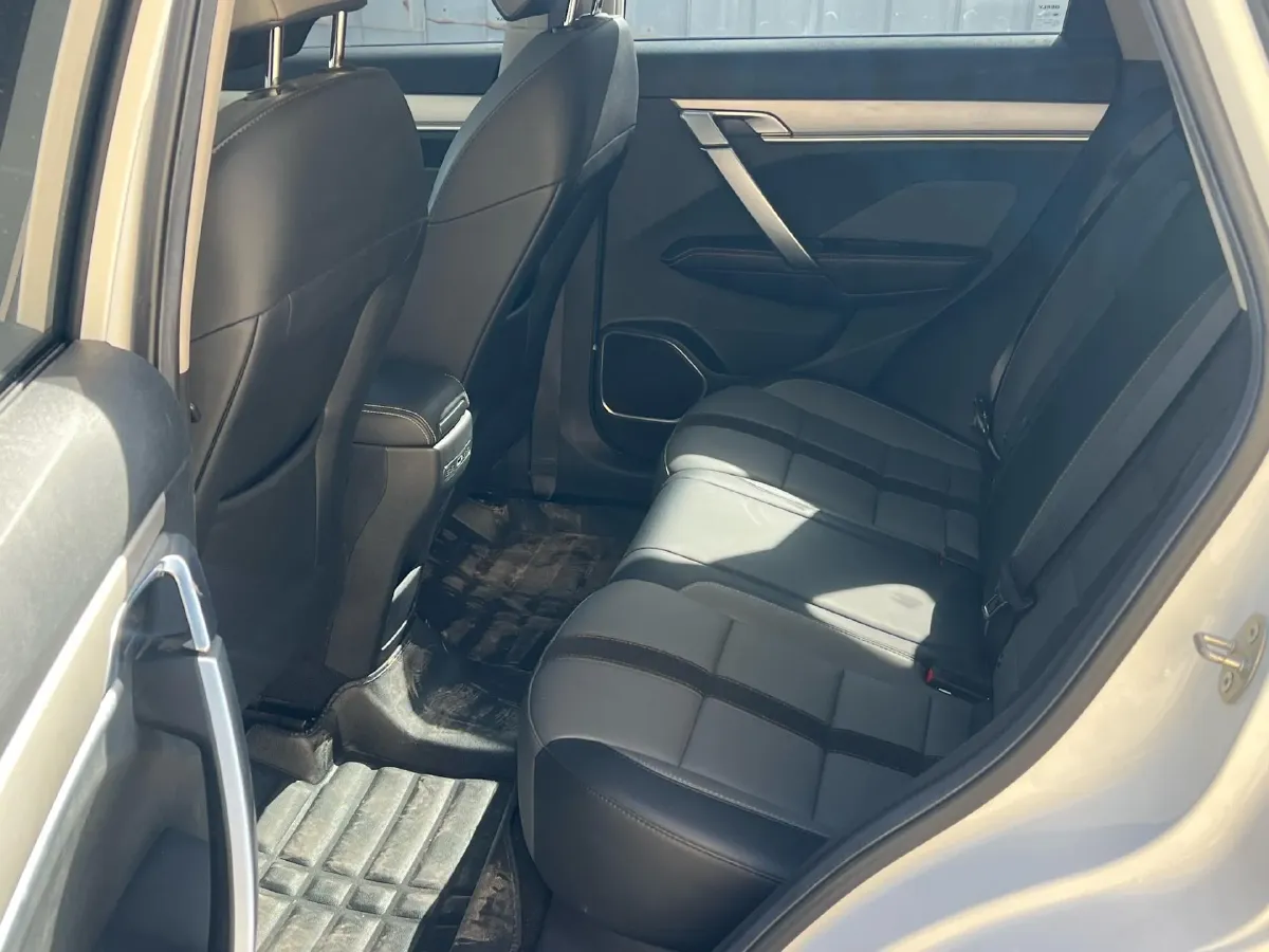 2024 Geely Coolray 1.5T 181HP L4 7DCT,autocango,china used car exporter,china ev exporter,chinese used car exporter,chinese used ev exporter