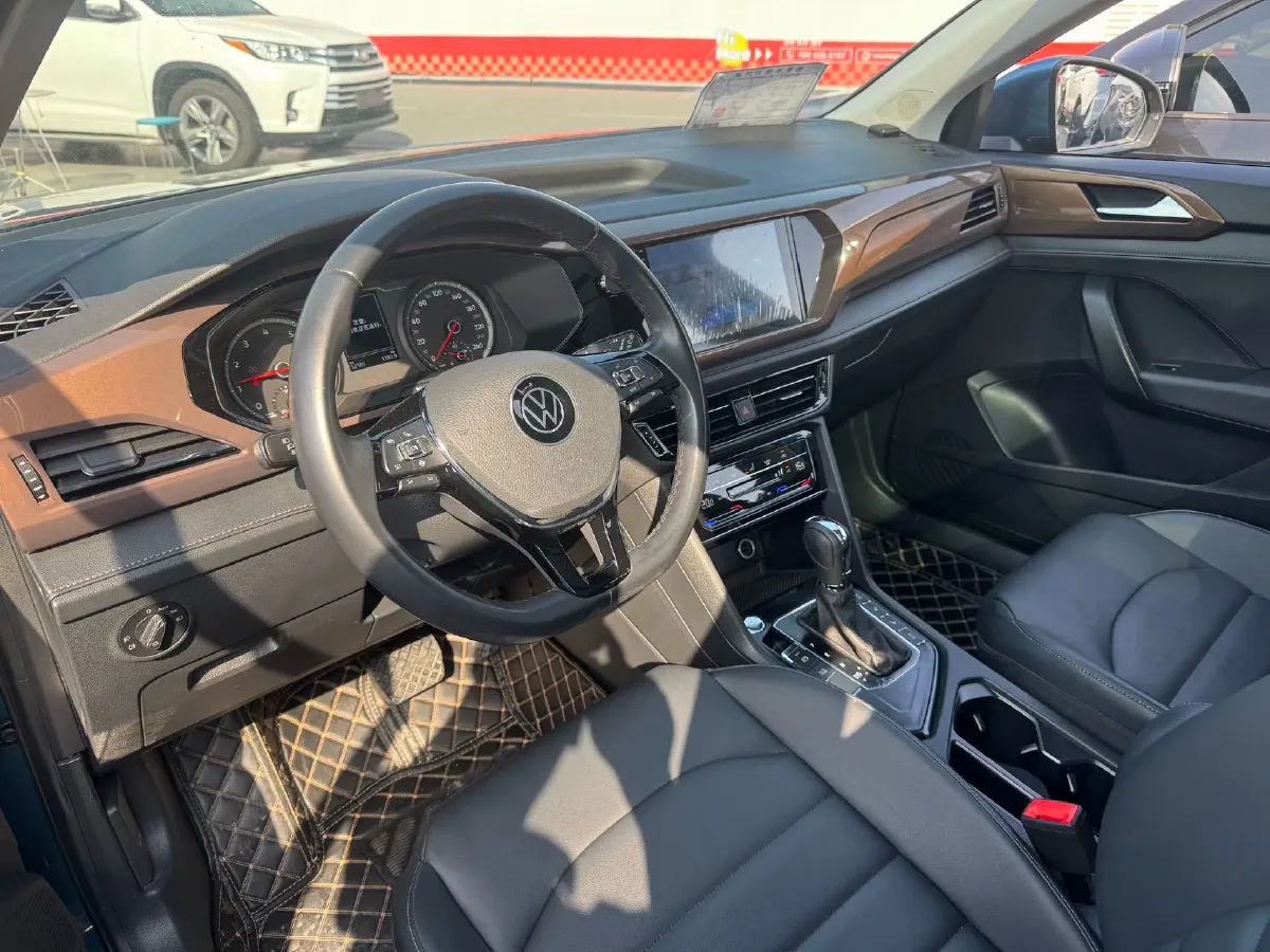 2021 Volkswagen Tharu 1.4T 150HP L4 7DCT,autocango,china used car exporter,china ev exporter,chinese used car exporter,chinese used ev exporter