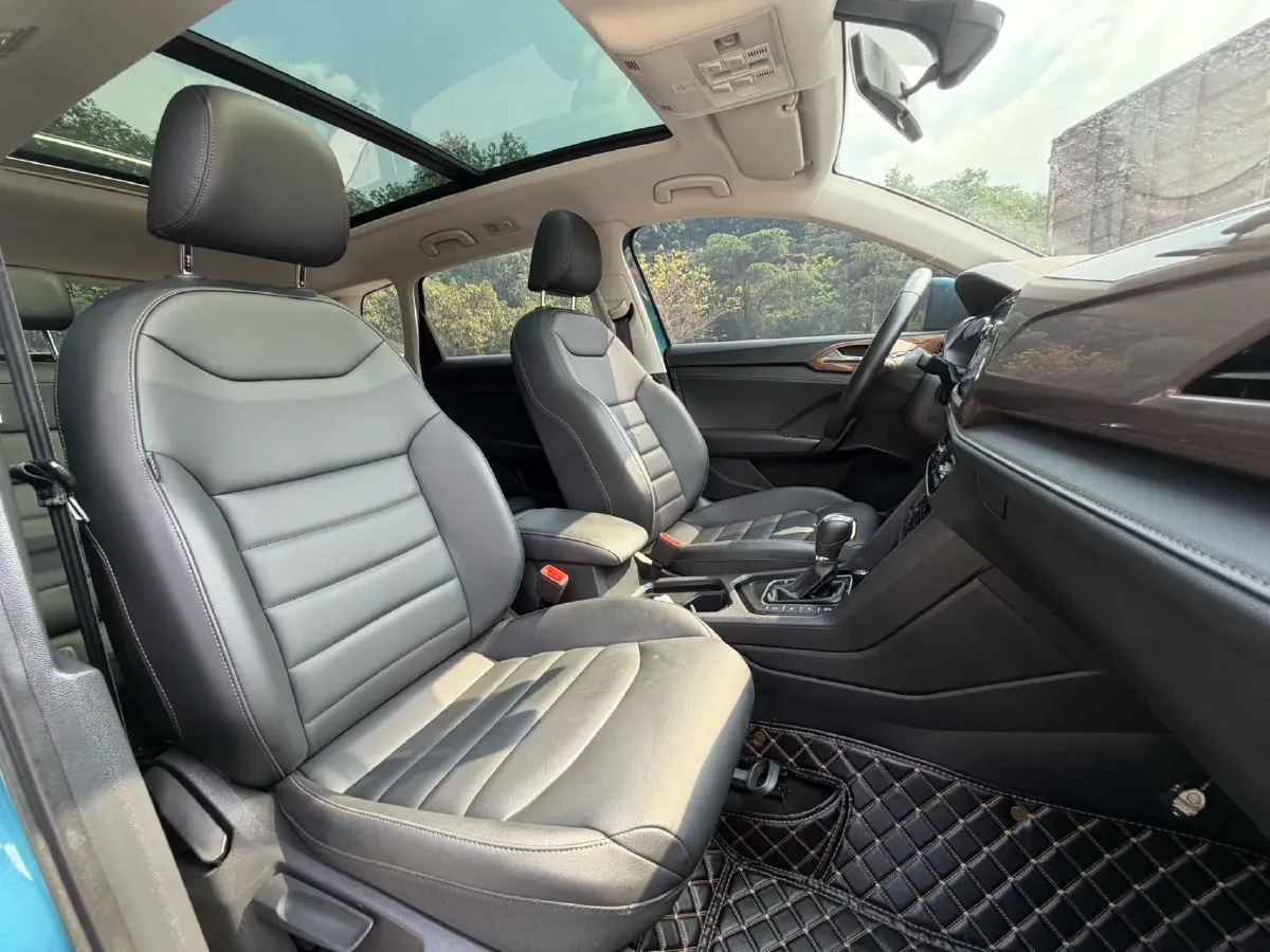 2021 Volkswagen Tharu 1.4T 150HP L4 7DCT,autocango,china used car exporter,china ev exporter,chinese used car exporter,chinese used ev exporter