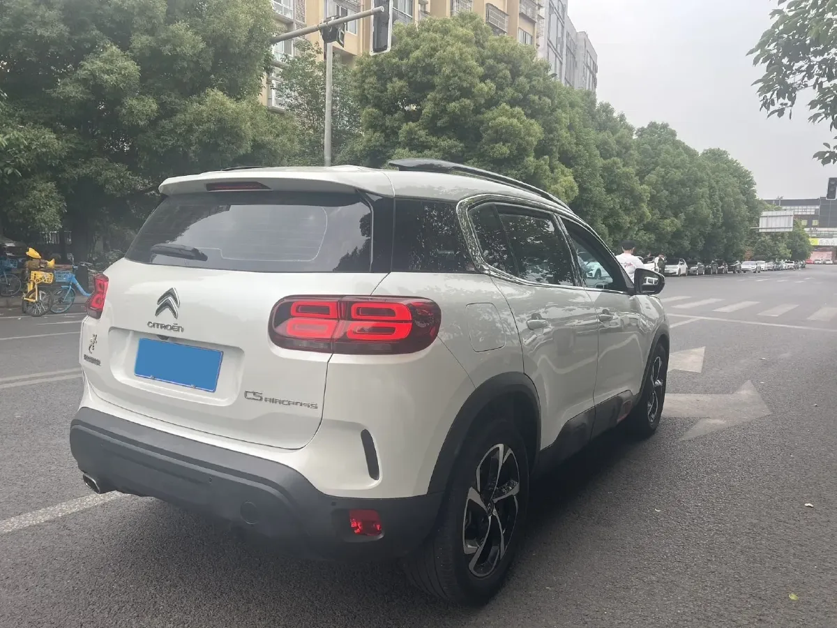2019 Citroen C5 Aircross 1.6T 167HP L4 6AT,autocango,china used car exporter,china ev exporter,chinese used car exporter,chinese used ev exporter