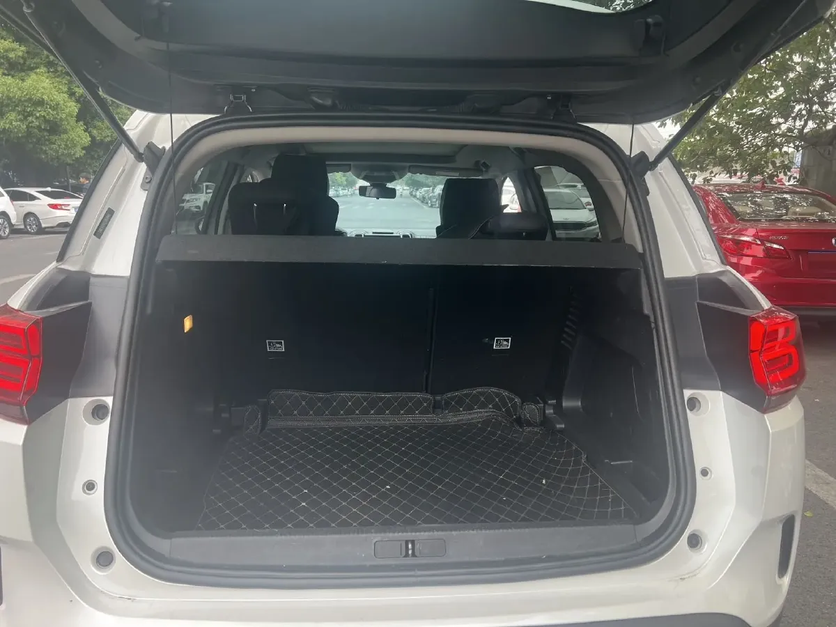 2019 Citroen C5 Aircross 1.6T 167HP L4 6AT,autocango,china used car exporter,china ev exporter,chinese used car exporter,chinese used ev exporter