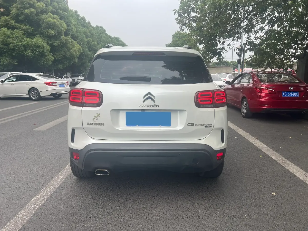 2019 Citroen C5 Aircross 1.6T 167HP L4 6AT,autocango,china used car exporter,china ev exporter,chinese used car exporter,chinese used ev exporter
