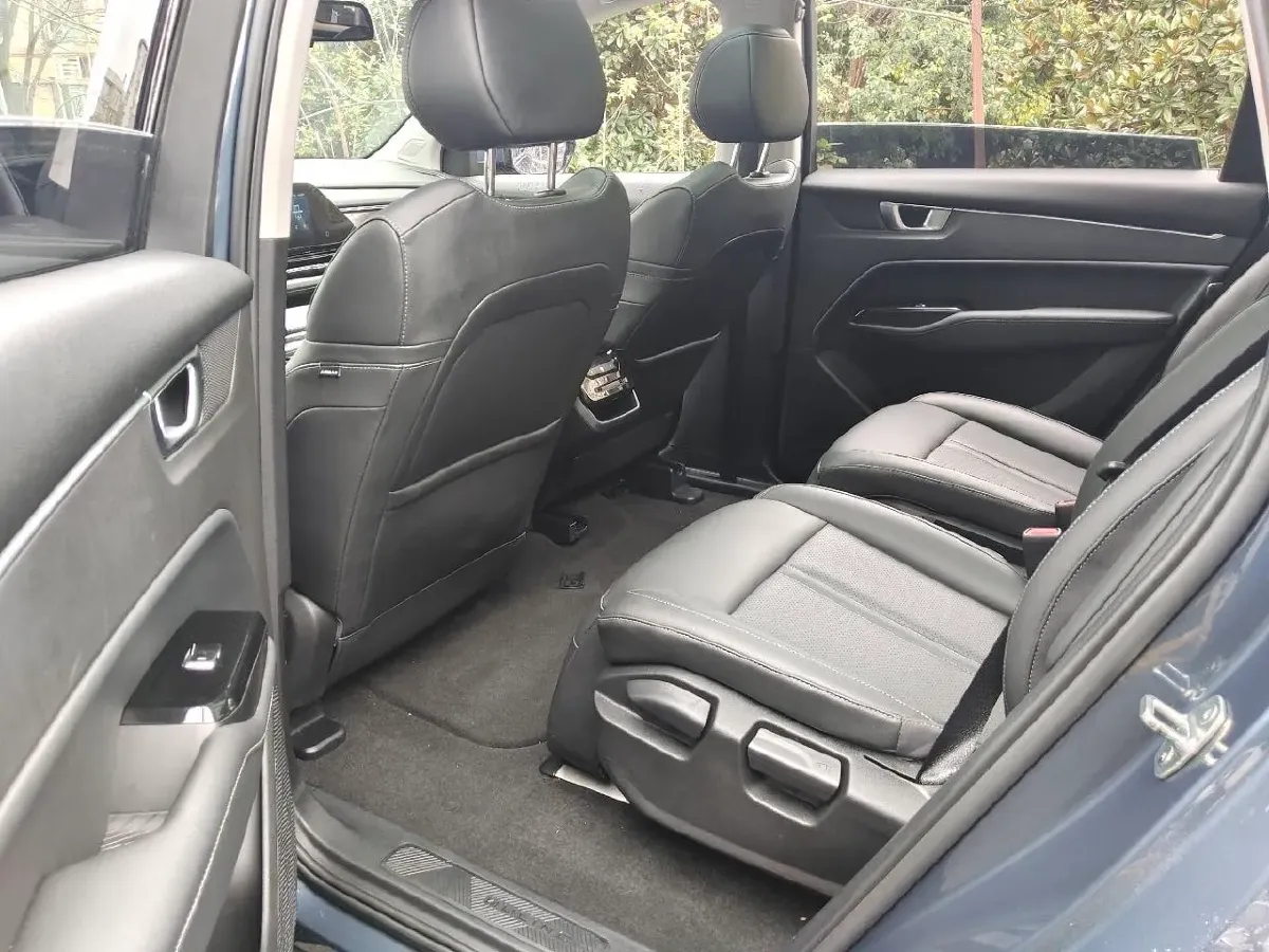 2020 WuLing KaiJie 1.5T 147HP L4 CVT,autocango,china used car exporter,china ev exporter,chinese used car exporter,chinese used ev exporter