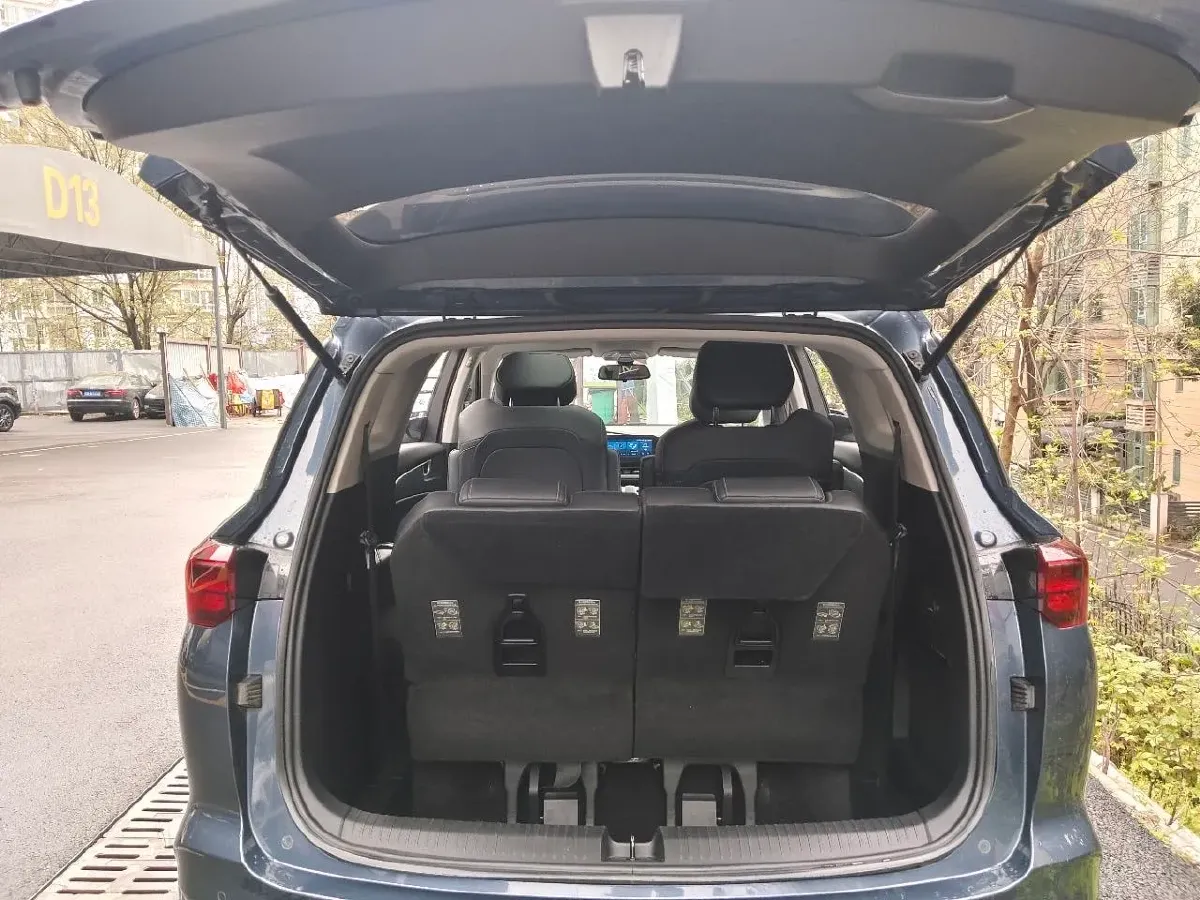 2020 WuLing KaiJie 1.5T 147HP L4 CVT,autocango,china used car exporter,china ev exporter,chinese used car exporter,chinese used ev exporter