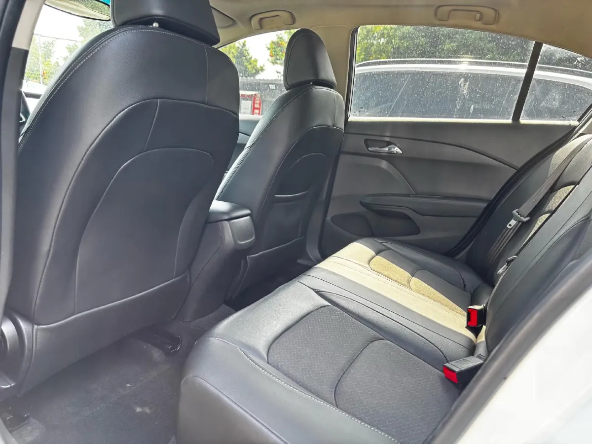 2019 Chevrolet Cavalier 1.5L 113HP L4 6AT,autocango,china used car exporter,china ev exporter,chinese used car exporter,chinese used ev exporter