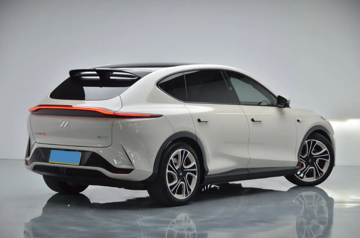 2023 IM LS7 BEV 90KWH,autocango,china used car exporter,china ev exporter,chinese used car exporter,chinese used ev exporter