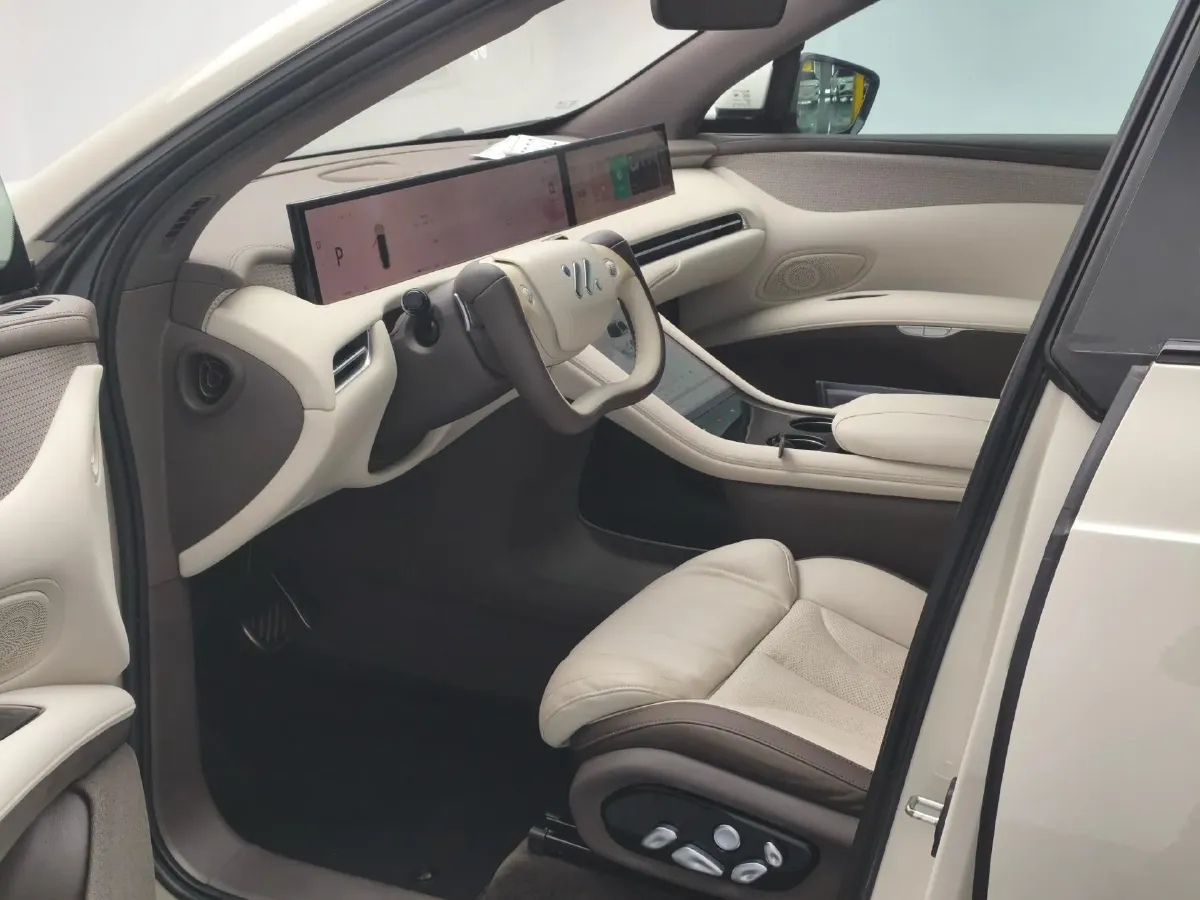 2023 IM LS7 BEV 90KWH,autocango,china used car exporter,china ev exporter,chinese used car exporter,chinese used ev exporter