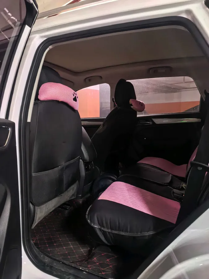 2019 Mitsubishi Eclipse Cross 1.5T 170HP L4 6MT,autocango,china used car exporter,china ev exporter,chinese used car exporter,chinese used ev exporter