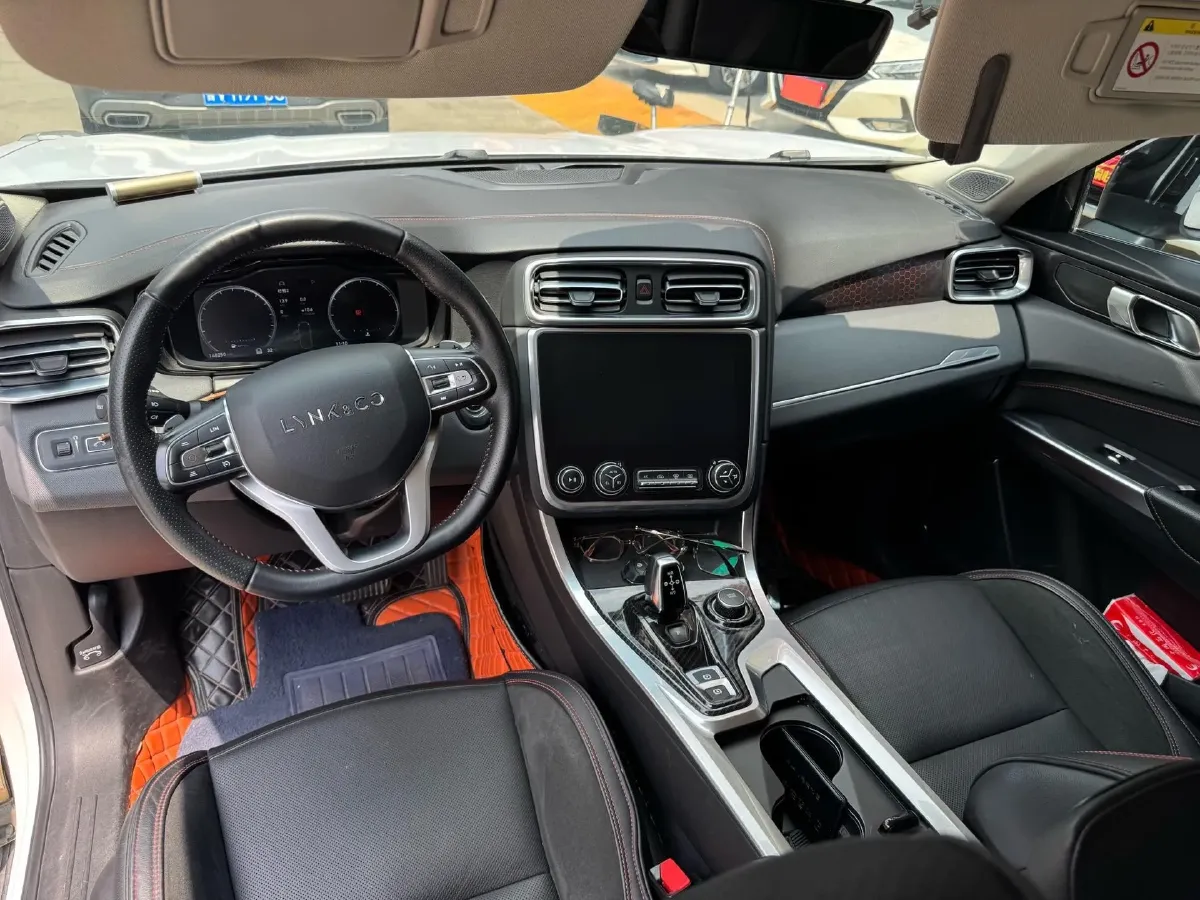 2017 Foton Sauvana 2.0T 218HP L4 6AT,autocango,china used car exporter,china ev exporter,chinese used car exporter,chinese used ev exporter