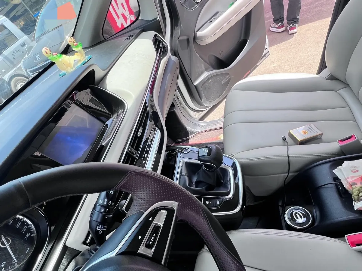 2021 GAC Trumpchi M6 1.5T 169HP L4 6MT,autocango,china used car exporter,china ev exporter,chinese used car exporter,chinese used ev exporter